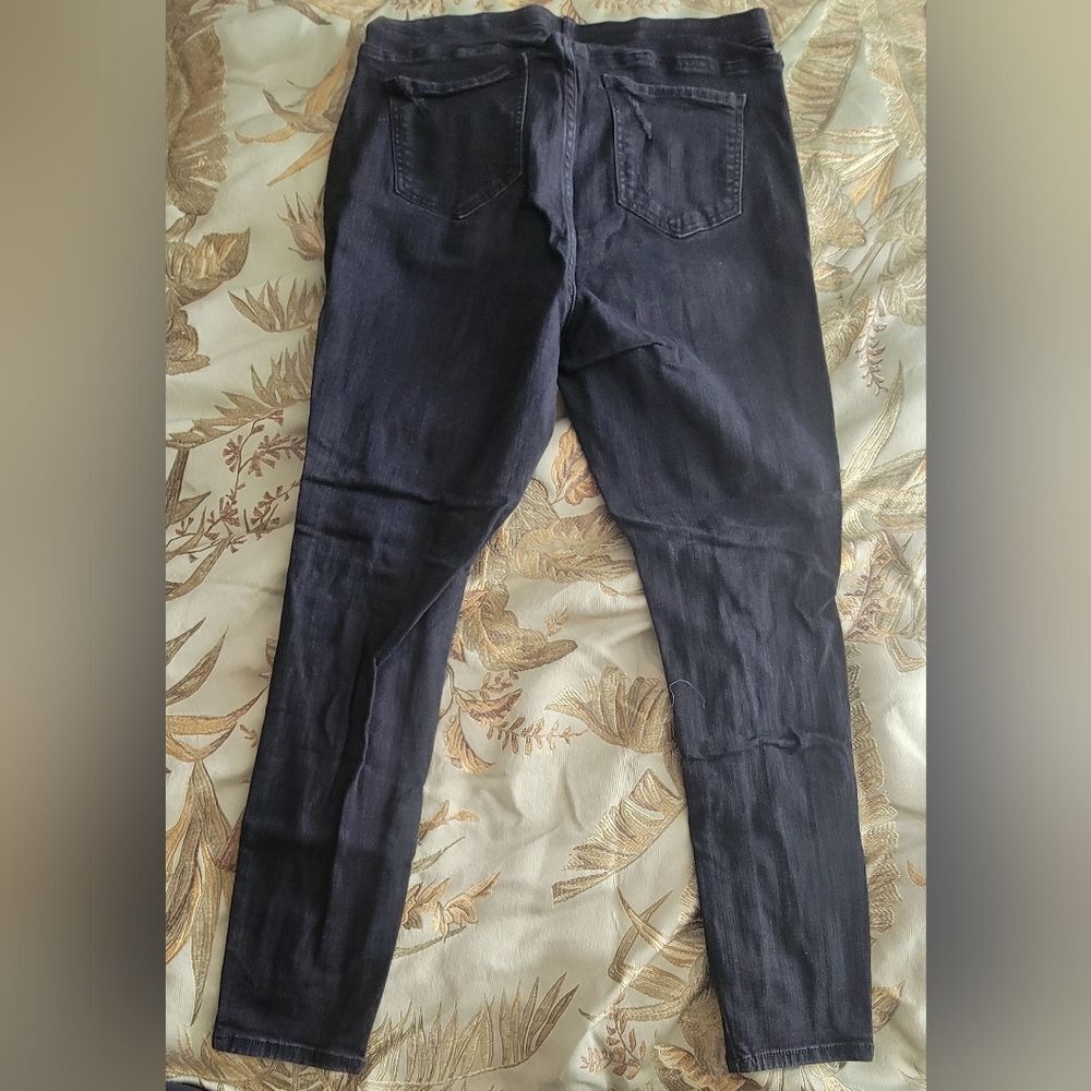Torrid distressed skinny jeans - Picture 4 of 13